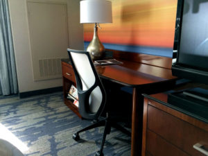 CHAIRDESK
